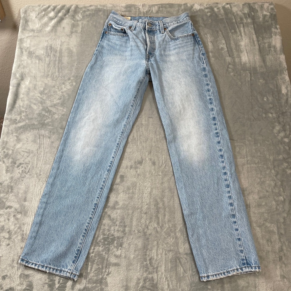 Levis Jeans W26 L32 Premium 501 Original Fit Light Wash High Rise Straight Leg